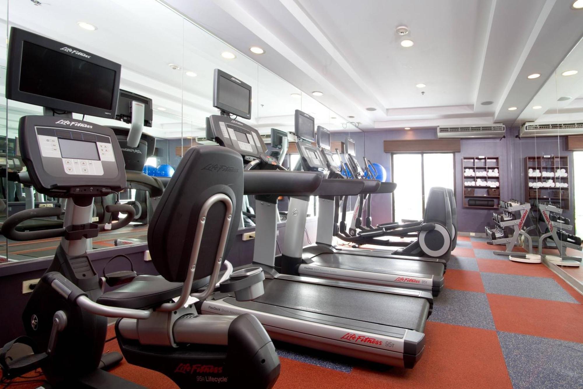 Courtyard By Marriott Port Of Spain Extérieur photo