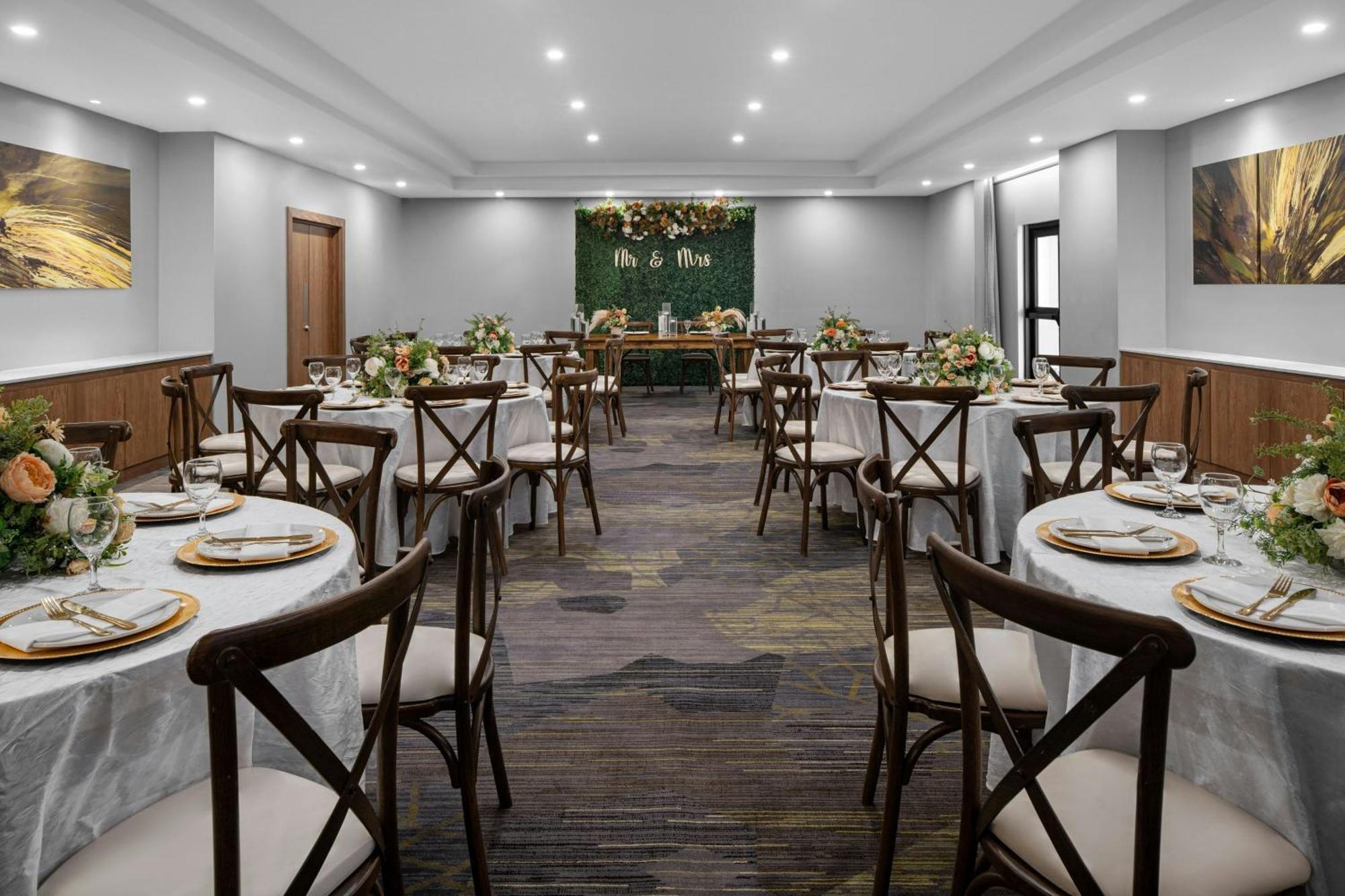 Courtyard By Marriott Port Of Spain Extérieur photo